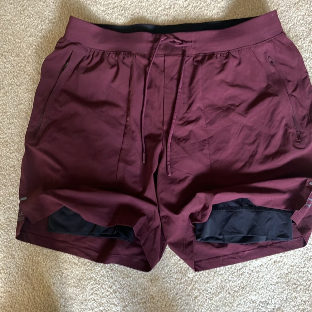 XL Lululemon - License to Train - Lined Shorts - 7” - Picture 5 of 13